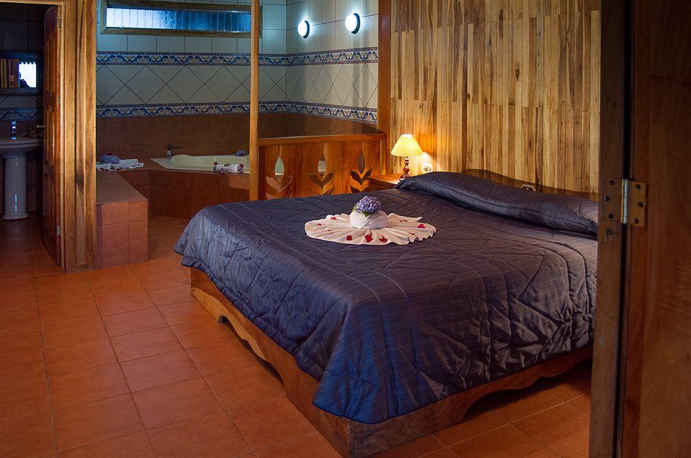 Hotel Heliconia - Монте-Верде Экстерьер фото