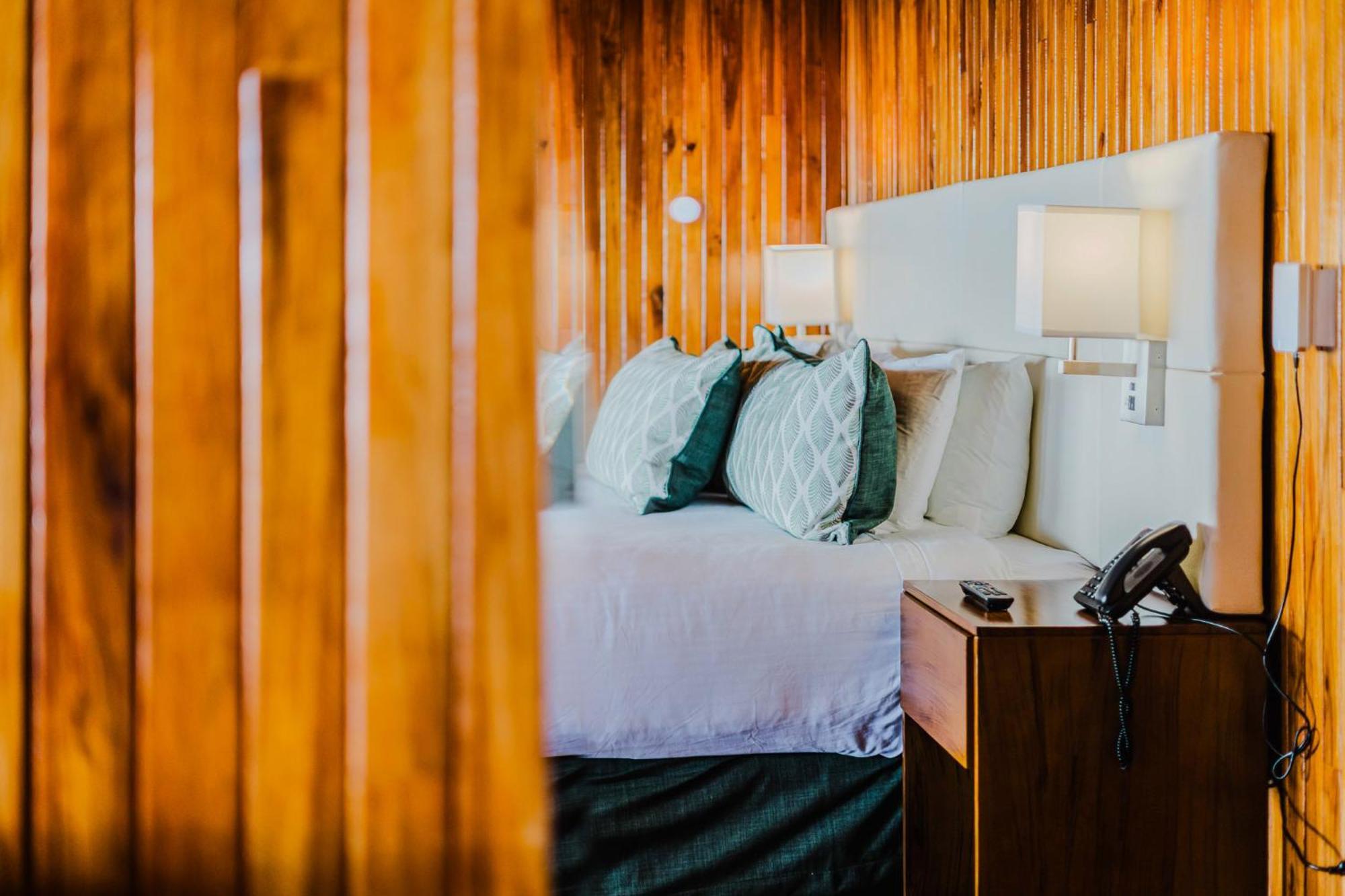 Hotel Heliconia - Монте-Верде Экстерьер фото