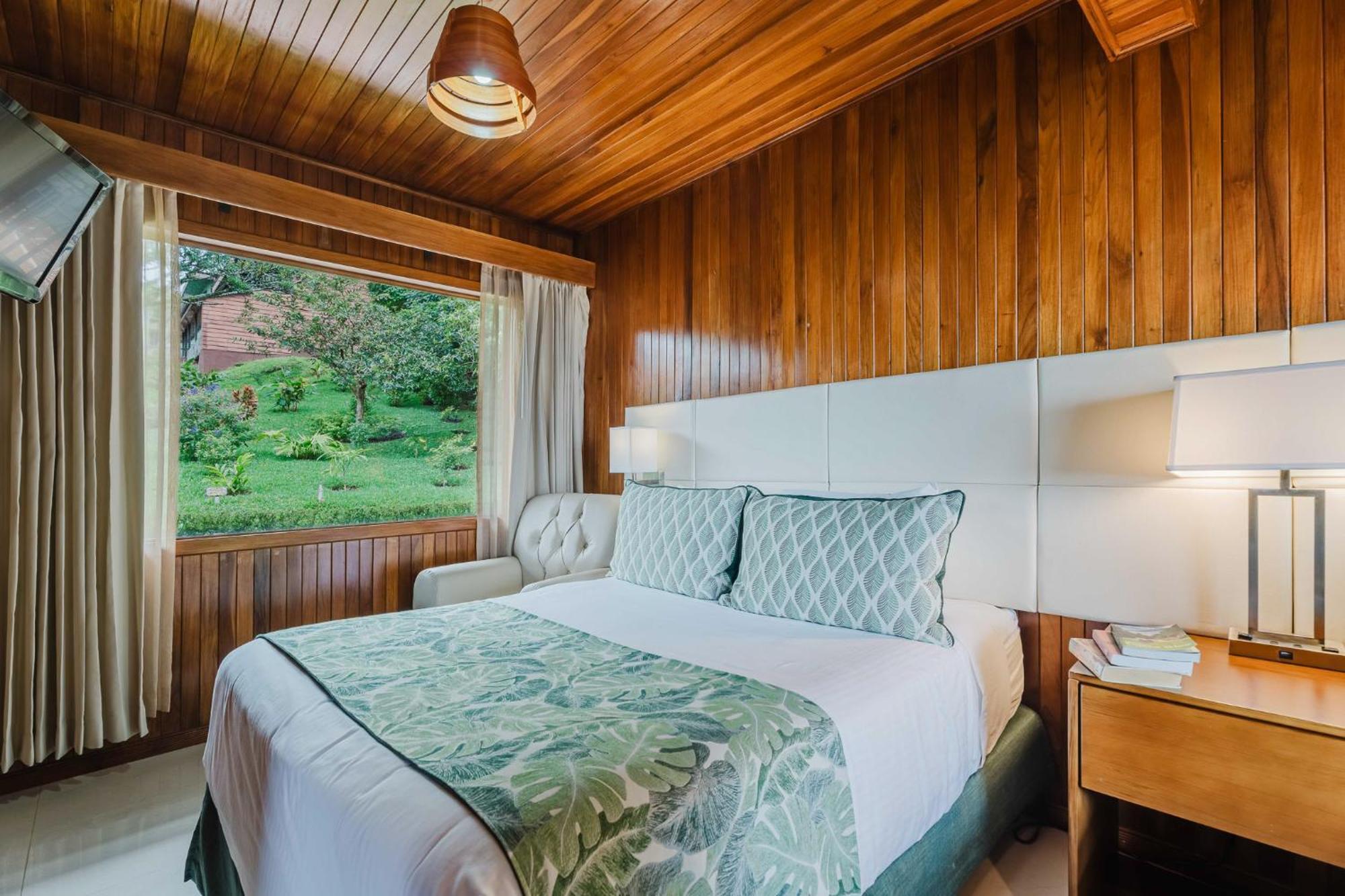 Hotel Heliconia - Монте-Верде Экстерьер фото